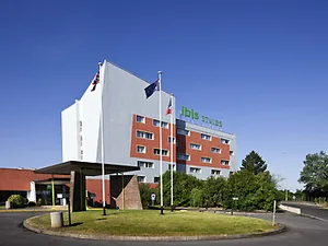 Ibis Styles Péronne Assevillers à Assevillers, Somme (80)
