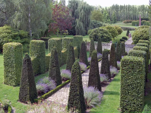 Jardins Philosophiques de Lombardie à Hondainville, Oise (60)