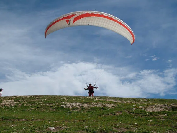 Jennif'Air Parapente à Embrun, Hautes-Alpes (05)