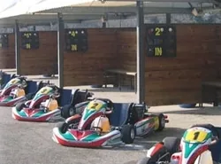 KARTING ACTUA KART METROPOLE à Saint-Laurent-de-Mure, Rhône (69)