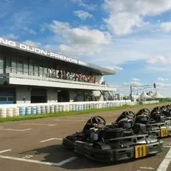 Karting Dijon-Prenois à Prenois, Côte-d'Or (21)