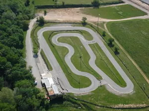 Karting Vallée de l'Arc à Trets, Bouches-du-Rhône (13)