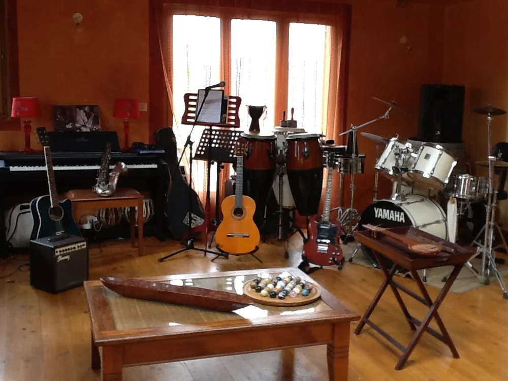 L'Entrée des Artistes à Caux-et-Sauzens, Aude (11)