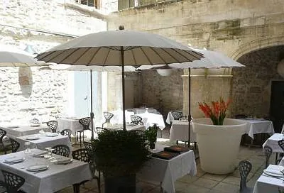 L'Essentiel en Avignon, Vaucluse (84)