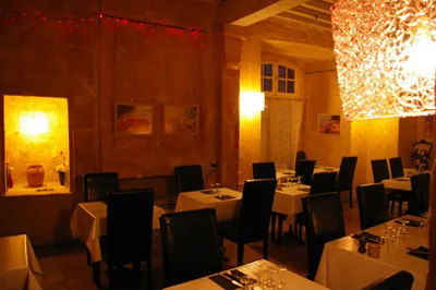 La Caravelle en Arles, Bouches-du-Rhône (13)