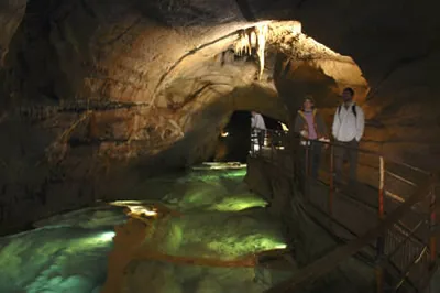 La Grotte de la Cocalière à Courry, Gard (30)