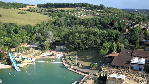 Lac des Trois Vallées à Lectoure, Gers (32)