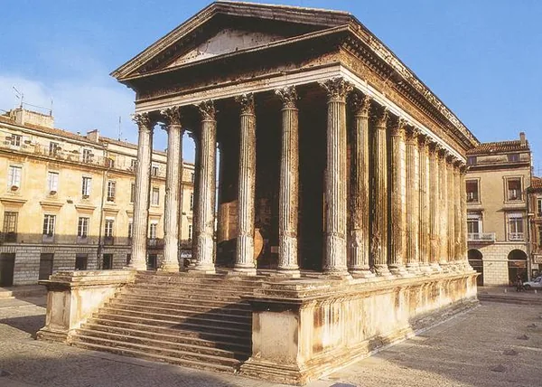 La Maison Carrée à Nîmes, Gard (30)