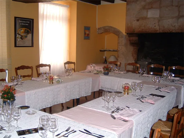 La Petite Auberge à Malicorne-sur-Sarthe, Sarthe (72)