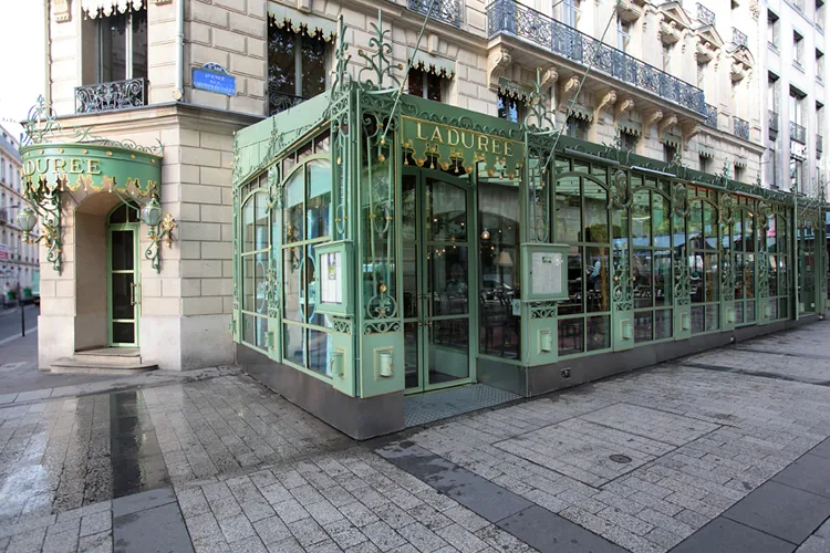 Ladurée à Paris 8e (75)