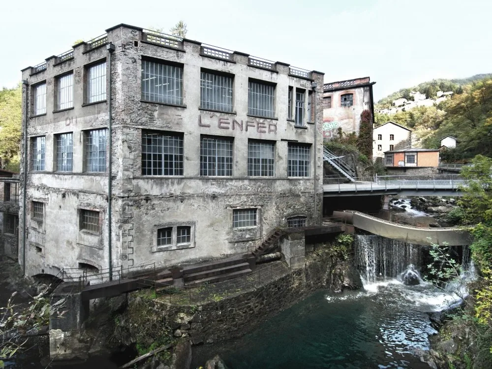Le Creux de L'Enfer, Centre d'Art Contemporain à Thiers, Puy-de-Dôme (63)
