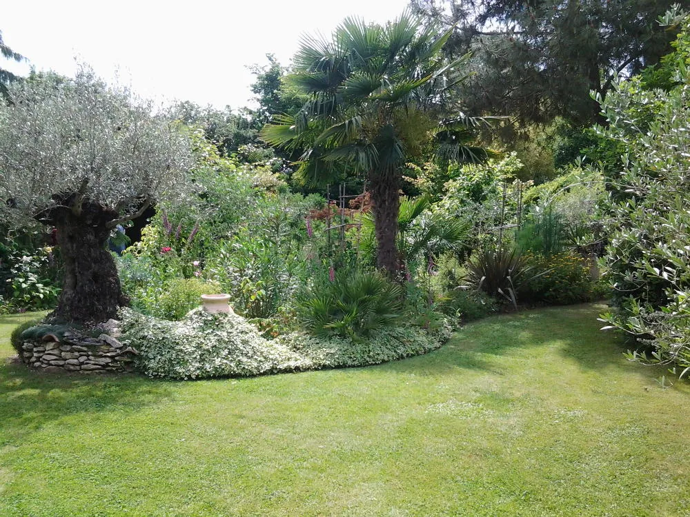 Le Jardin à Saint-Avit-Saint-Nazaire, Gironde (33)