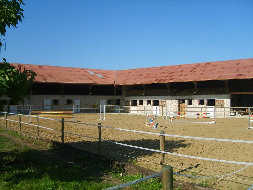 Les Ecuries des Petits Prés à Maizy, Aisne (02)
