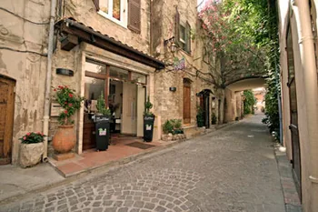 Le Figuier de Saint-Esprit à Antibes, Alpes-Maritimes (06)