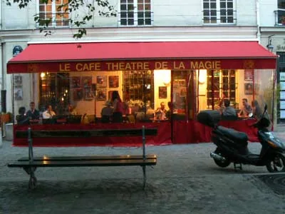 Le Double Fond à Paris 4e (75)