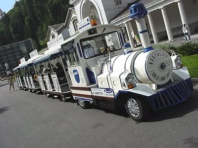Le Petit Train Luchonnais à Bagnères-de-Luchon, Haute-Garonne (31)