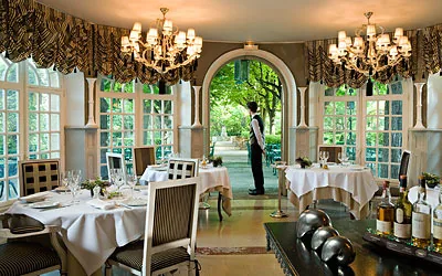 Le Riviera - Hôtel le Pigonnet à Aix-en-Provence, Bouches-du-Rhône (13)