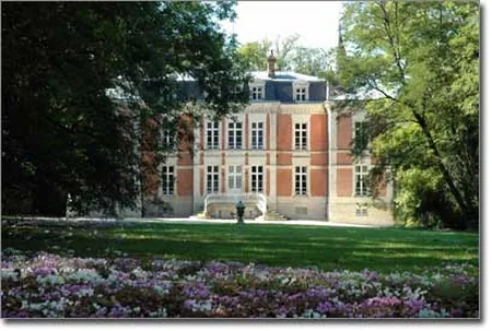 Le Château du Domaine des Cantins à Saint-Maur, Indre (36)