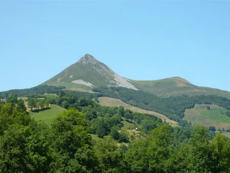 Le Puy Griou à Vic-sur-Cère, Cantal (15)