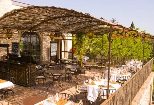Le Relais des Coches à Tourrettes-sur-Loup, Alpes-Maritimes (06)