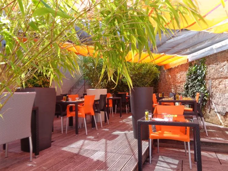 Le 12 Restaurant Airvault à Airvault, Deux-Sèvres (79)