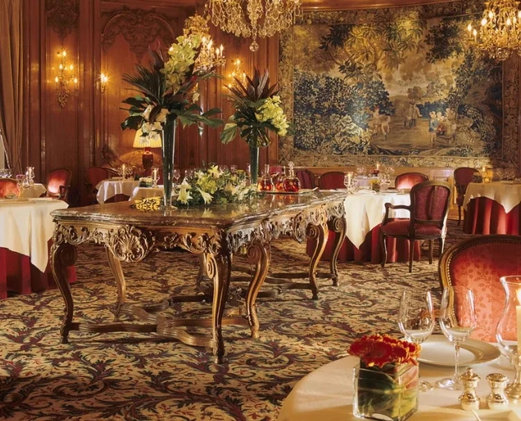 Hôtel Le Bristol Paris à Paris 8e (75)