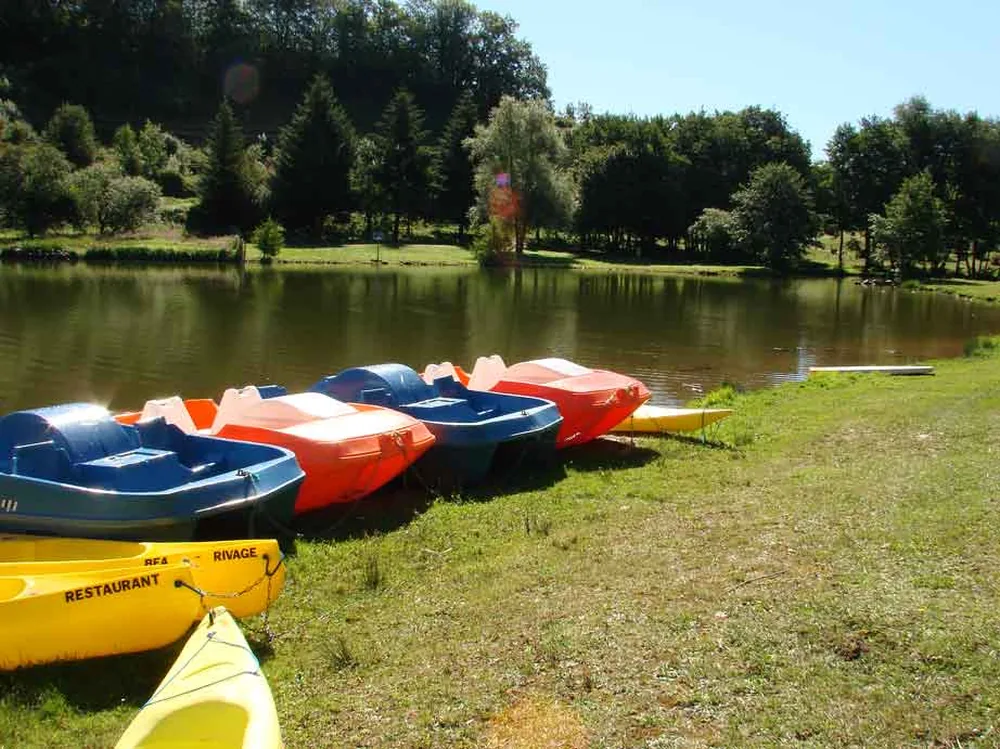 Location de pédalos à Roybon, Isère (38)