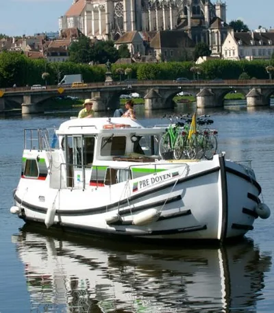 Locaboat Holidays à Saint-Léger-sur-Dheune, Saône-et-Loire (71)