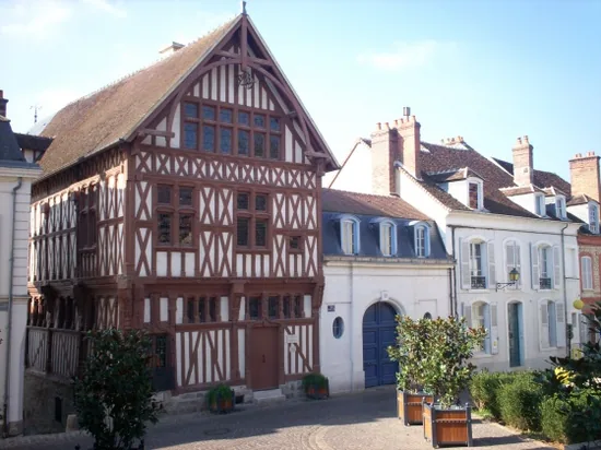 Maison du Bailli à Joigny, Yonne (89)