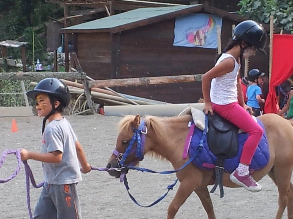 Mon Ami Poney - Tourrette Levens à Tourrette-Levens, Alpes-Maritimes (06)