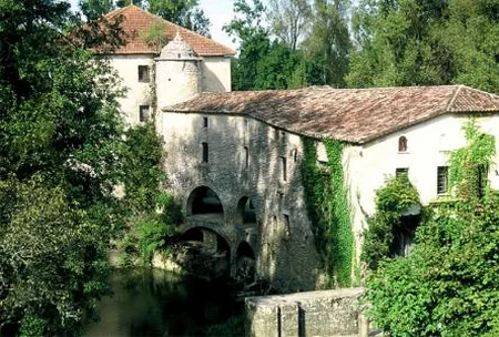 Moulin de Loubens à Loubens, Gironde (33)