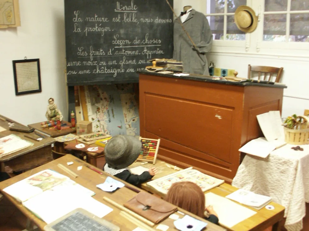 Musée de l'École Publique à La Londe-les-Maures, Var (83)