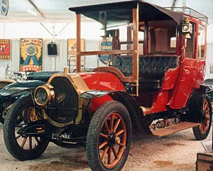 Musée de l'Automobile à Orgon, Bouches-du-Rhône (13)