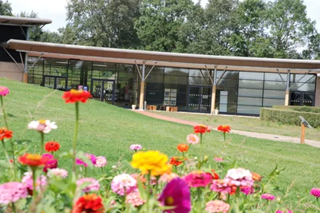 Musée départemental de la Bresse-Domaine des Planons à Saint-Cyr-sur-Menthon, Ain (01)