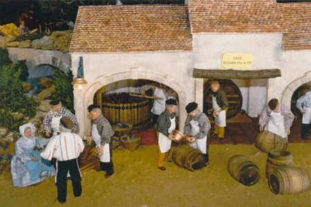 Musée du vignoble en miniature de Champagne Domaine Bacchus à Reuil, Marne (51)