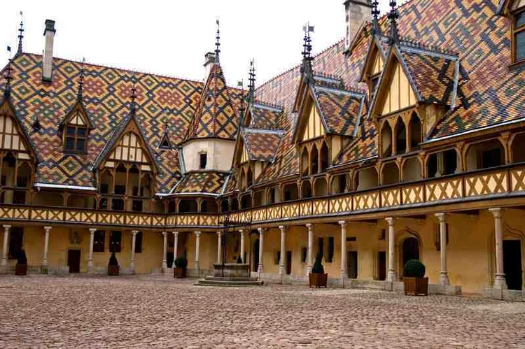 Musée de l'Hôtel-Dieu de Beaune à Beaune, Côte-d'Or (21)