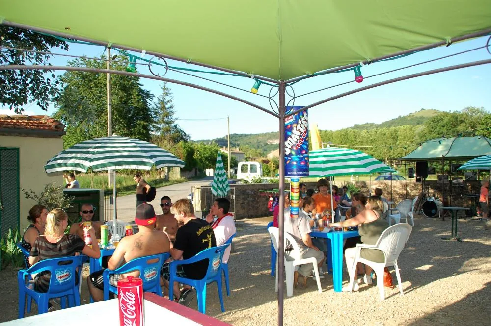 Buvette, snack à Nature Escapade sur Saint Antonin noble val Gorges Aveyron, proche de Toulouse, Proche de Montauban, proche Albi