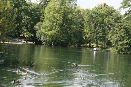 Parc de la Bouzaize à Beaune, Côte-d'Or (21)