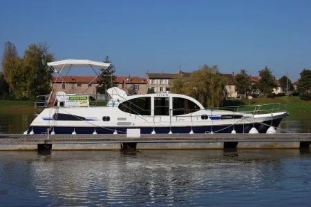 Pavillon Saône à Tournus, Saône-et-Loire (71)