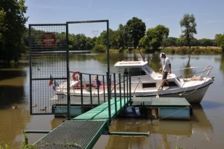 Ponton de la Bernise à Port de Lanne