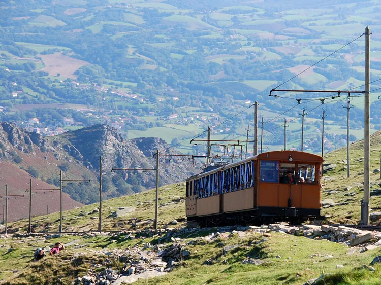 Petit Train de la Rhune à Sare, Pyrénées-Atlantiques (64)