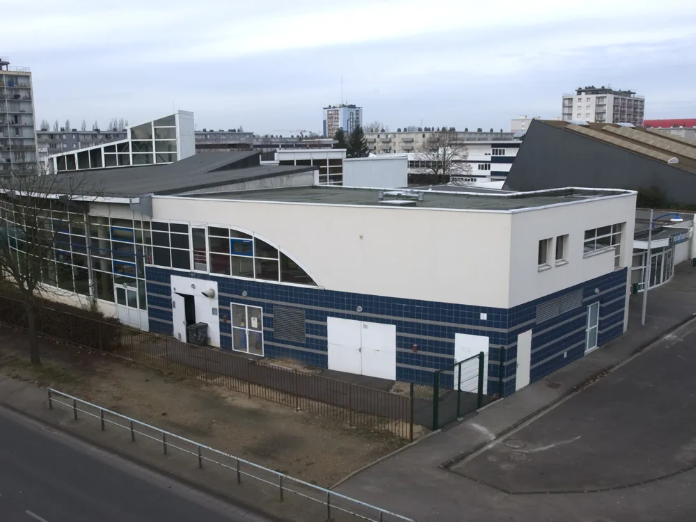 PISCINE PLEIN SOLEIL à Évreux, Eure (27)