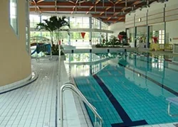 Piscine Aqualis à Gouvieux à Gouvieux, Oise (60)