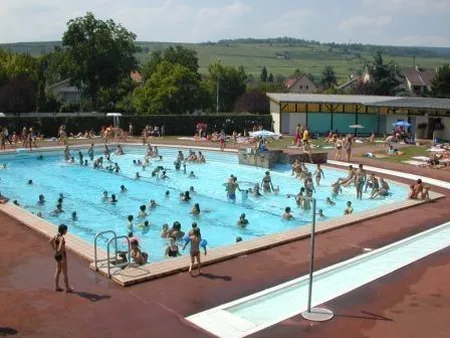Piscine municipale à Rouffach, Haut-Rhin (68)