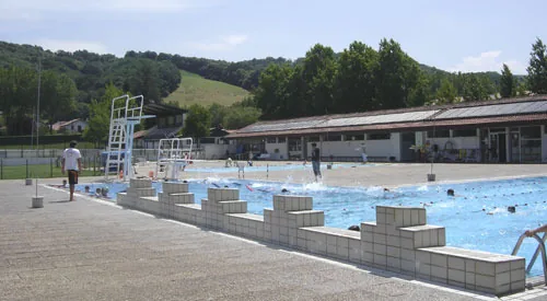 Piscine d'Hasparren à Hasparren, Pyrénées-Atlantiques (64)