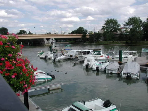 Port de Nogent-sur-Marne à Nogent-sur-Marne, Val-de-Marne (94)