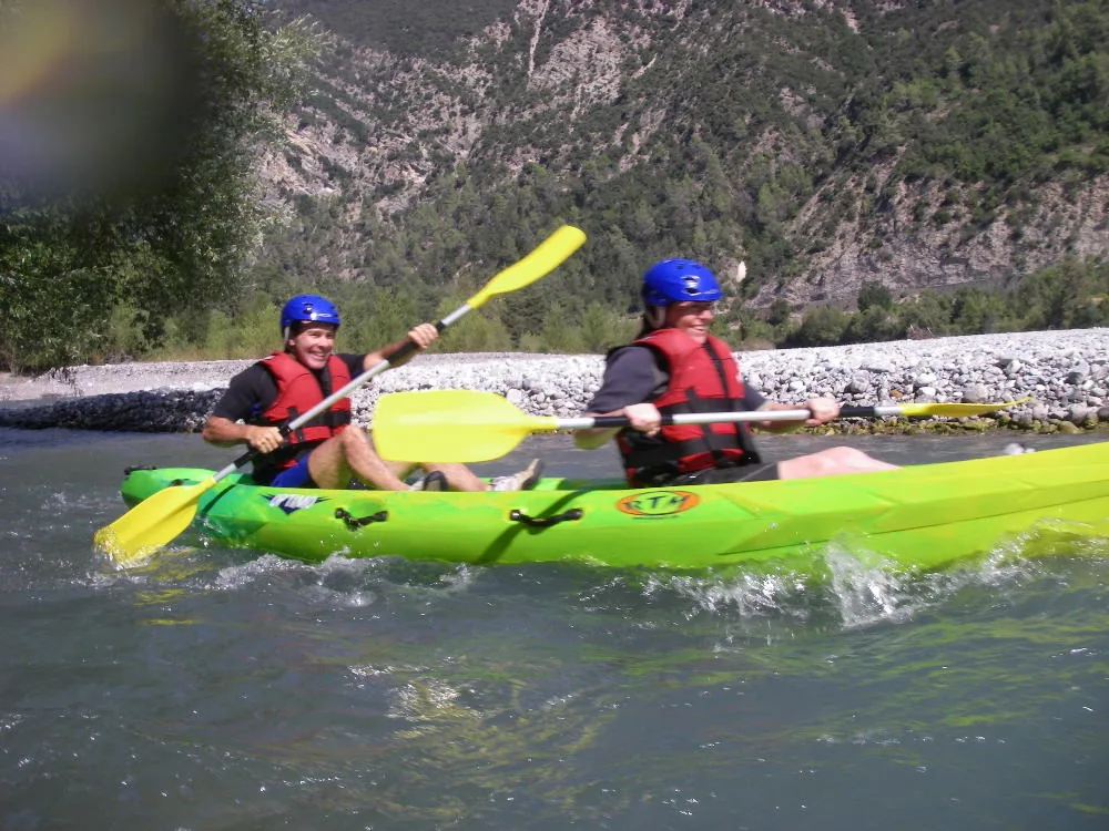 Provencerafting & Azurcanoekayak à Touët-sur-Var, Alpes-Maritimes (06)