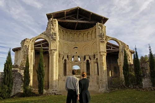 Prieuré Saint Leonard à L'Île-Bouchard, Indre-et-Loire (37)