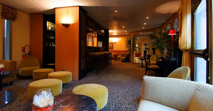 Quality Rueil Centre Hôtel le Cardinal à Rueil-Malmaison, Hauts-de-Seine (92)
