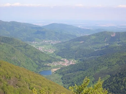Randonnées pedestres dans la Vallée de la Doller à Masevaux, Haut-Rhin (68)